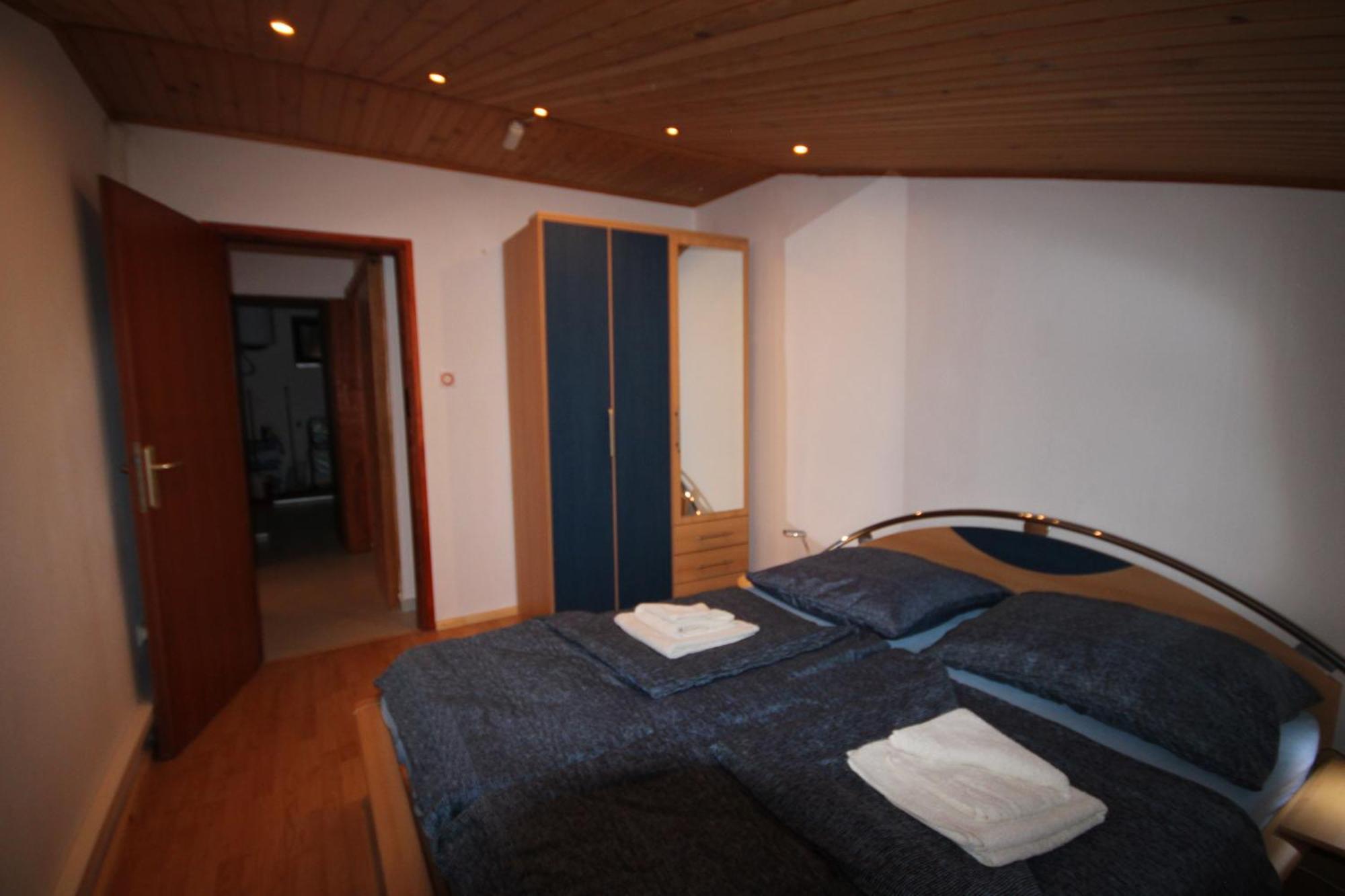 Apartment Ruby Pula Kamer foto